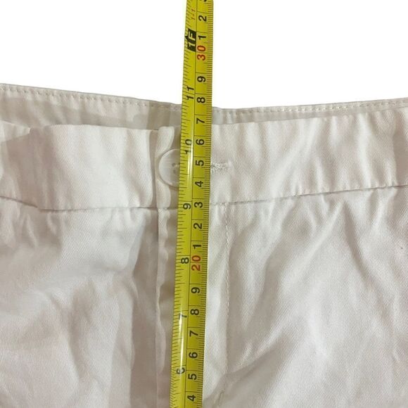 Merona Size 18 White Plus Size Chino Shorts - Picture 5 of 6